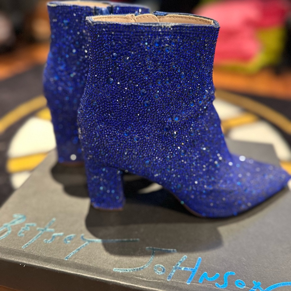 Booties - Picture 5 of 5